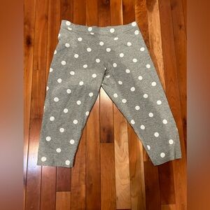 VS Vixtoriaa Secret Tee Shop Grey white polka dot leggings